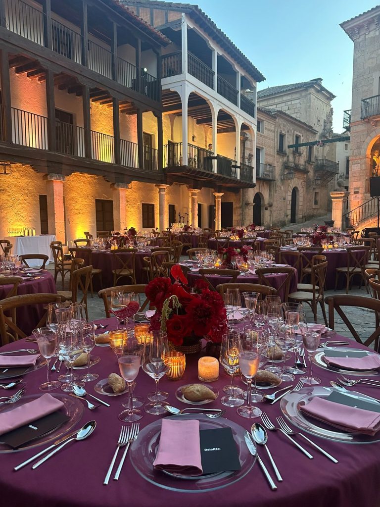 Pueblo Español